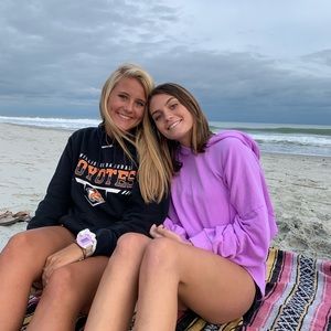 Meet your Posher, Delia